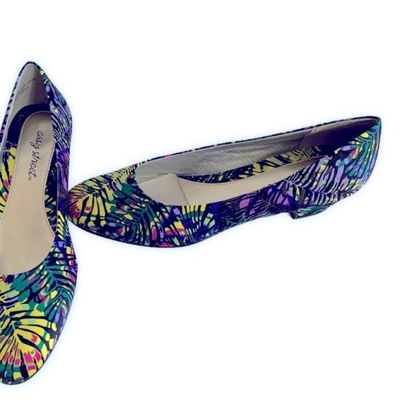 Easy Street Palm Leaf Shoes Sz 9.5N - Picture 2 of 11